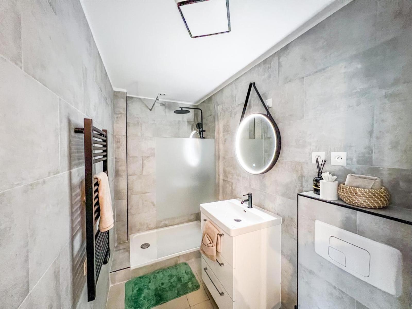 Charmant T2 Au Coeur De La Ville Тарб Екстериор снимка